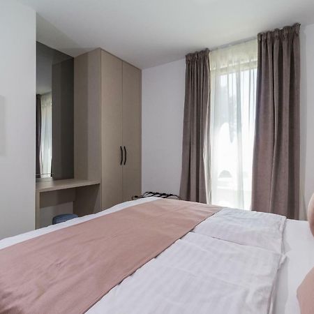 Luxury Apartments Magali 1 Rovinj Exterior photo